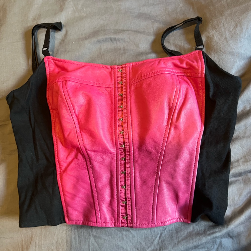 Rare vintage hot pink and black Wilson’s Leather corset top (GENUINE LEATHER)